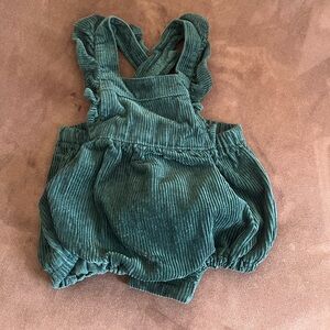Old navy romper 6-12mo